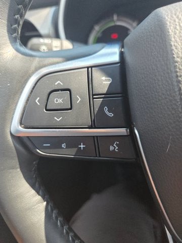 2021 Toyota Highlander Hybrid Platinum