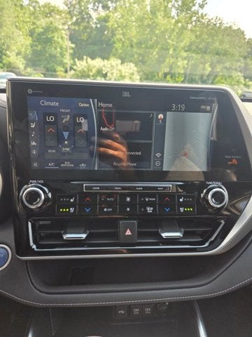 2021 Toyota Highlander Hybrid Platinum