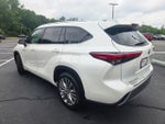 2021 Toyota Highlander Hybrid Platinum