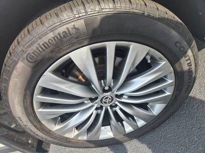 2021 Toyota Highlander Hybrid Platinum