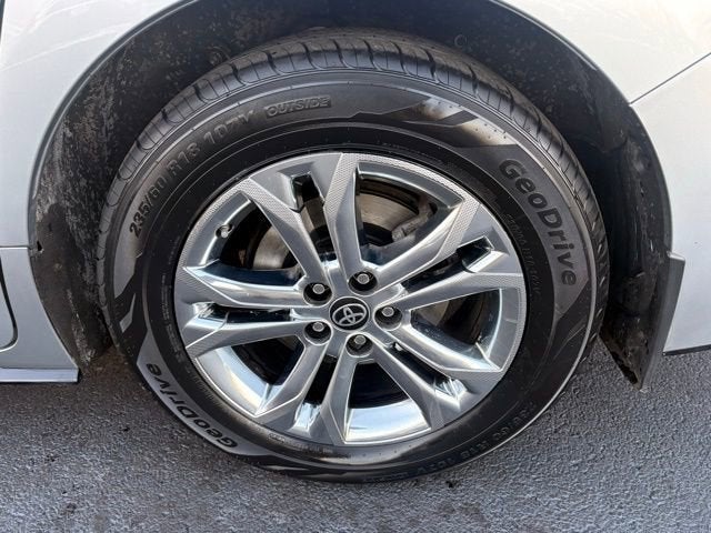 2023 Toyota Sienna Platinum