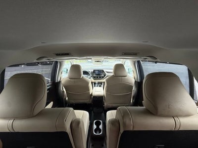 2021 Toyota Highlander Hybrid XLE