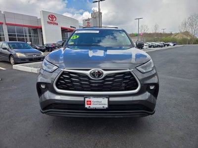 2024 Toyota Highlander LE