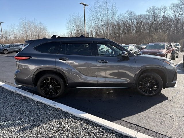 2023 Toyota Highlander XSE