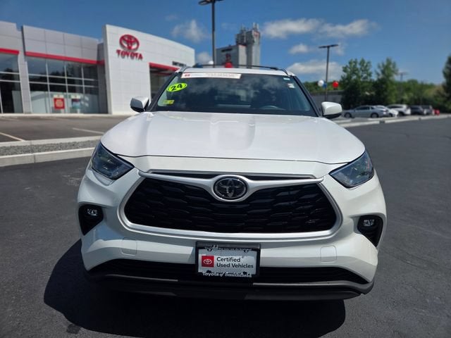 2024 Toyota Highlander XLE