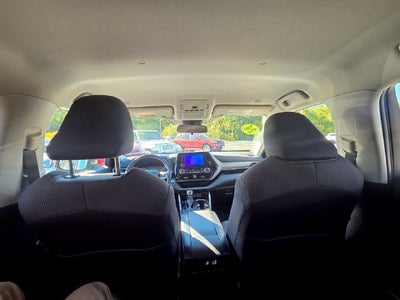 2024 Toyota Highlander LE