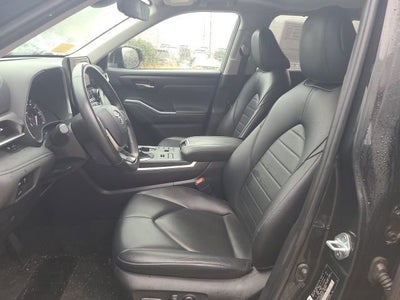 2024 Toyota Highlander XLE