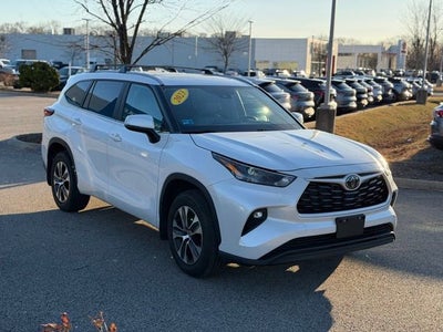 2023 Toyota Highlander XLE