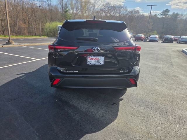2023 Toyota Highlander LE