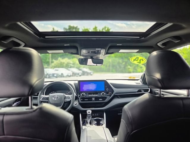 2024 Toyota Highlander XSE