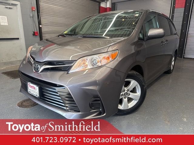 2020 Toyota Sienna LE