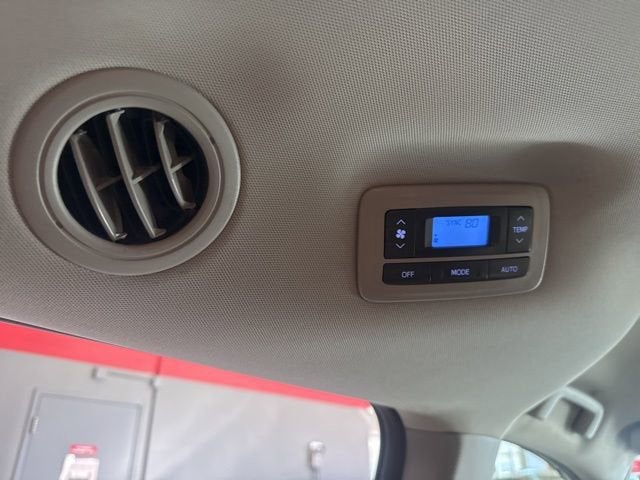 2020 Toyota Sienna LE