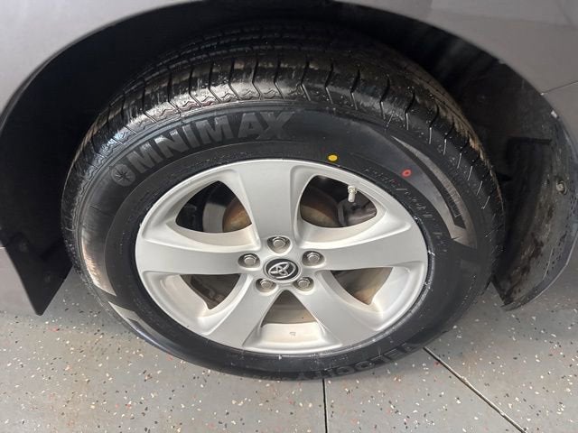 2020 Toyota Sienna LE