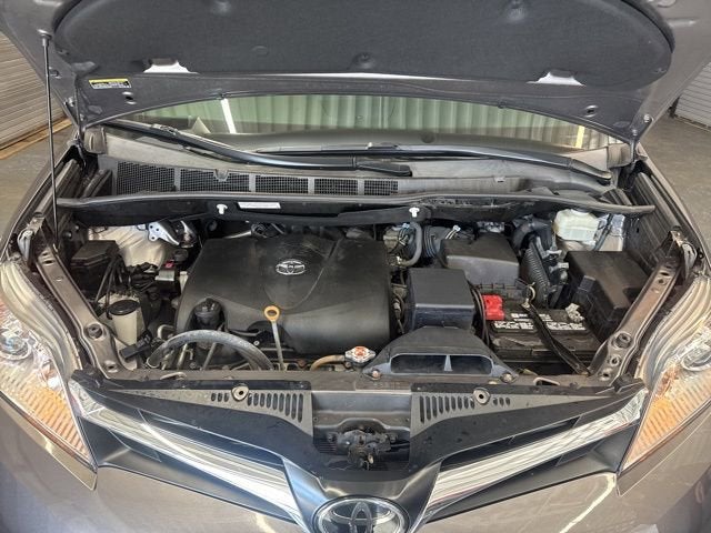 2020 Toyota Sienna LE