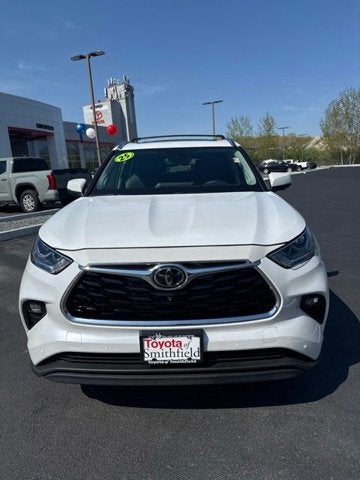 2025 Toyota Highlander Hybrid Limited