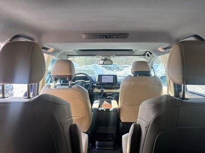 2023 Toyota Sienna XLE