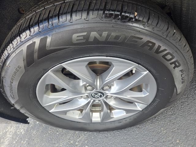2022 Toyota Sienna XLE