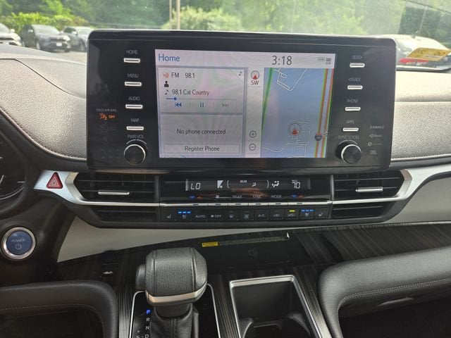 2023 Toyota Sienna Limited