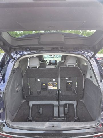 2023 Toyota Sienna Limited