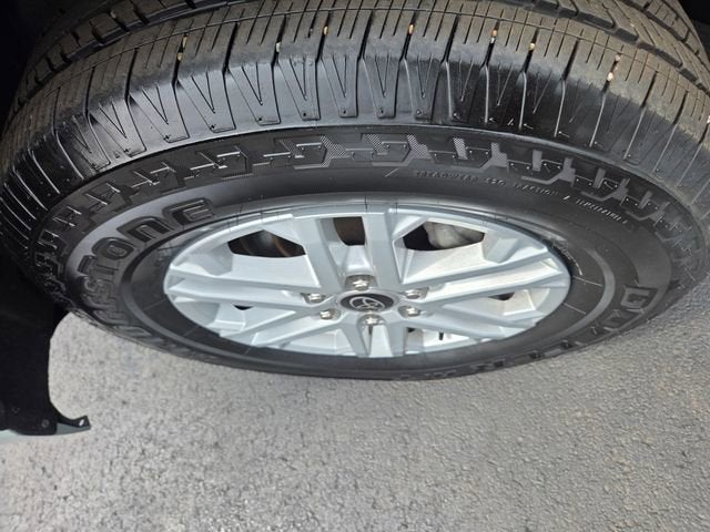 2024 Toyota Tundra SR5