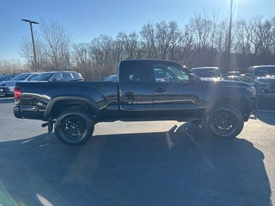 2019 Toyota Tacoma SR
