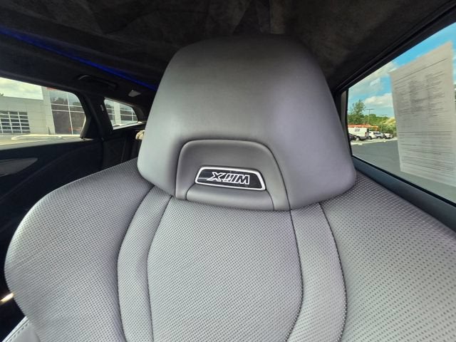 2023 BMW XM Base