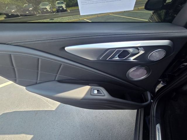 2023 BMW XM Base