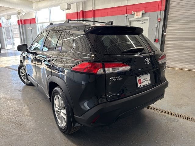 2023 Toyota Corolla Cross LE