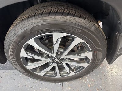 2024 Toyota Corolla Cross XLE