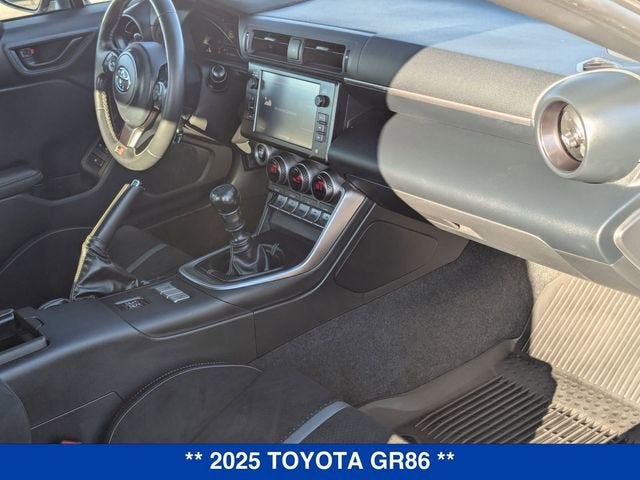 2025 Toyota GR86 Premium