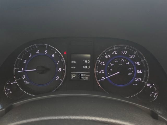 2015 INFINITI QX70 Base