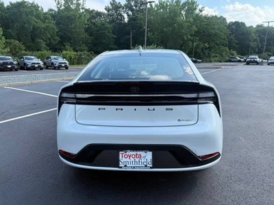 2025 Toyota Prius Plug-In Hybrid SE