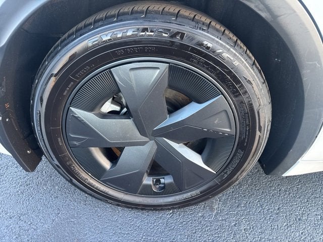 2025 Toyota Prius Plug-In Hybrid SE