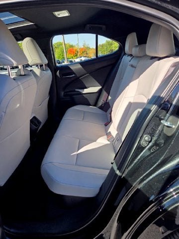 2026 Lexus UX 300h Premium
