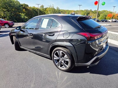 2026 Lexus UX 300h Premium
