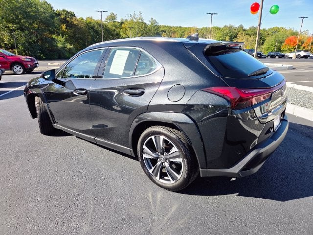 2026 Lexus UX 300h Premium