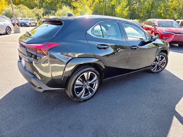 2026 Lexus UX 300h Premium