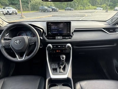 2019 Toyota RAV4 XLE Premium