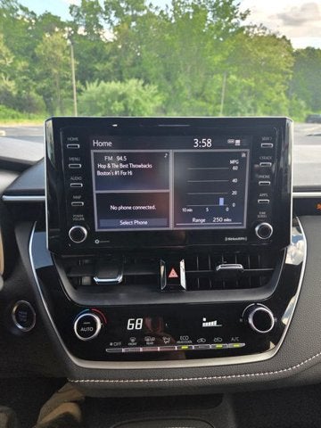 2021 Toyota Corolla Hatchback SE