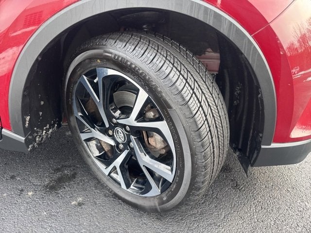 2018 Toyota C-HR XLE Premium