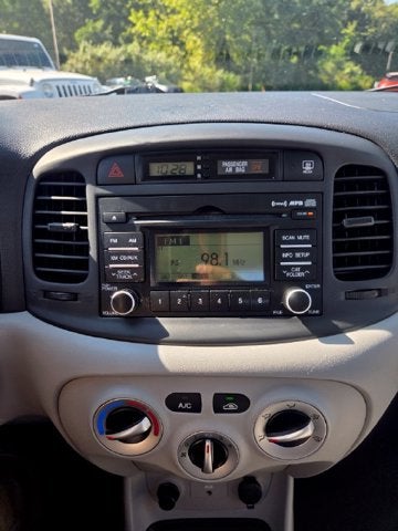 2009 Hyundai Accent GLS