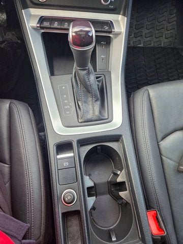 2022 Audi Q3 Premium