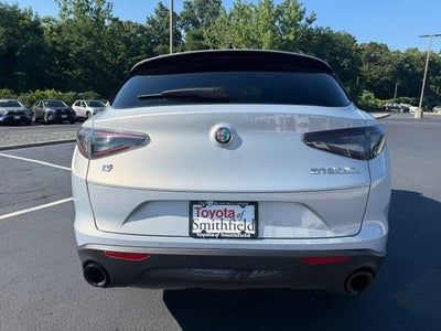 2025 Alfa Romeo Stelvio Base