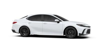 2026 Toyota Camry SE AWD