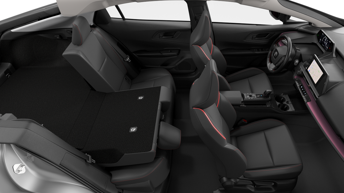 2027 Toyota Prius Plug-in Hybrid SE