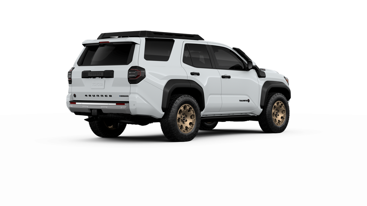 2025 Toyota 4Runner i-FORCE MAX 4Runner Trailhunter