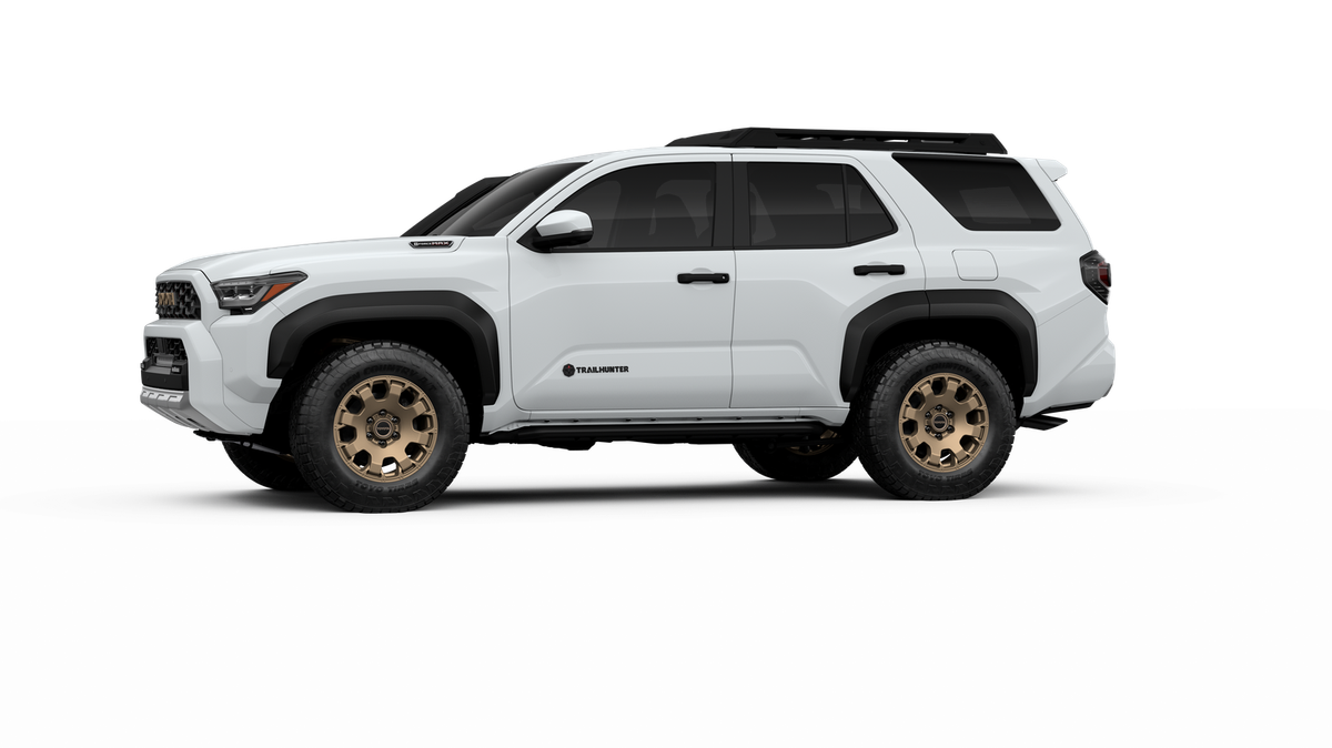 2025 Toyota 4Runner i-FORCE MAX 4Runner Trailhunter